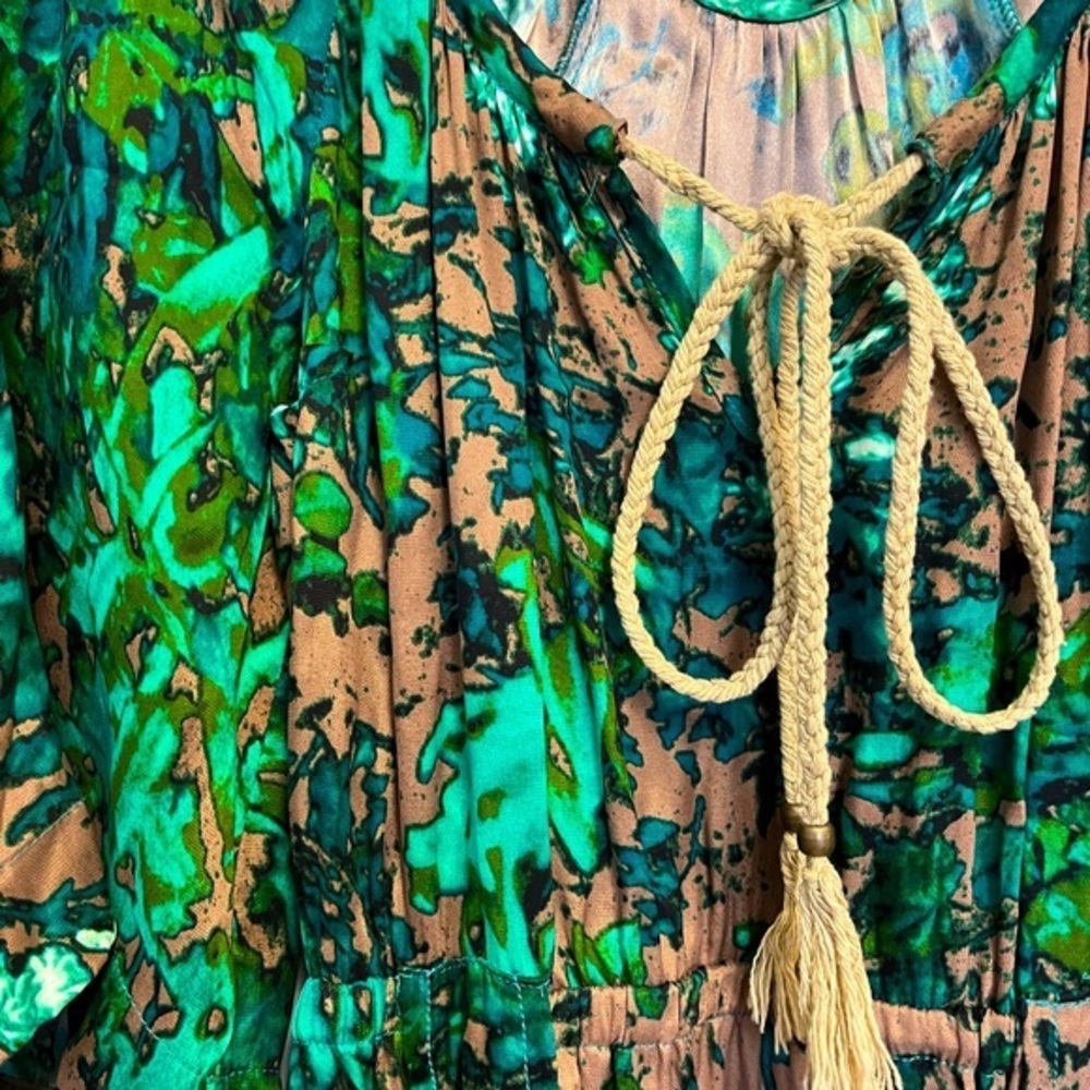 United Apparel Liquidators Dress